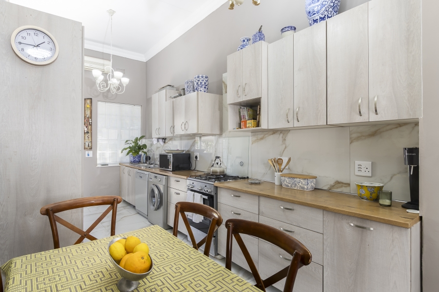 1 Bedroom Property for Sale in Onder Papegaaiberg Western Cape
